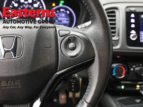 Used 2022 Honda HR-V Sport image 15