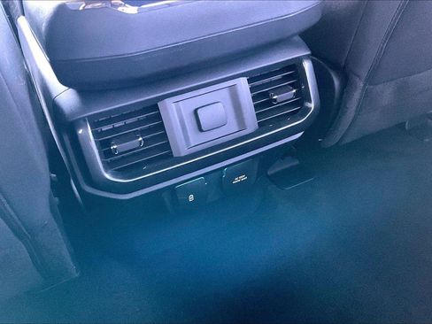 Used 2022 Ford F150 XLT w/ Equipment Group 302A High image 23