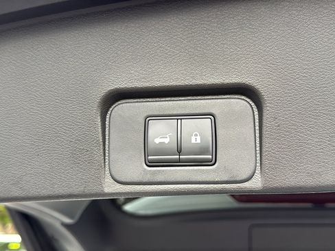 Certified 2024 Nissan Rogue SL AWD/4WD image 25