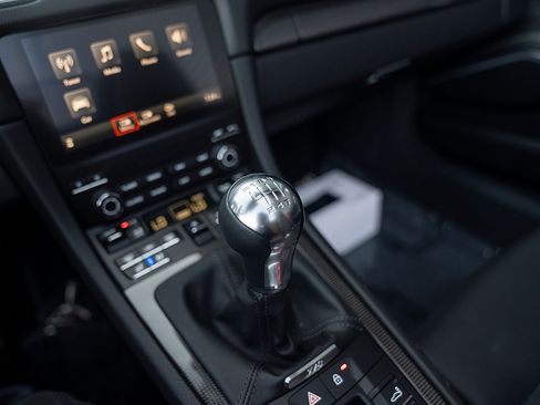 Certified 2024 Porsche 718 Boxster image 15