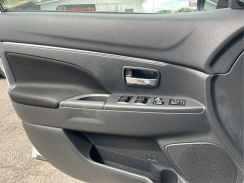 Used 2021 Mitsubishi Outlander Sport LE image 19