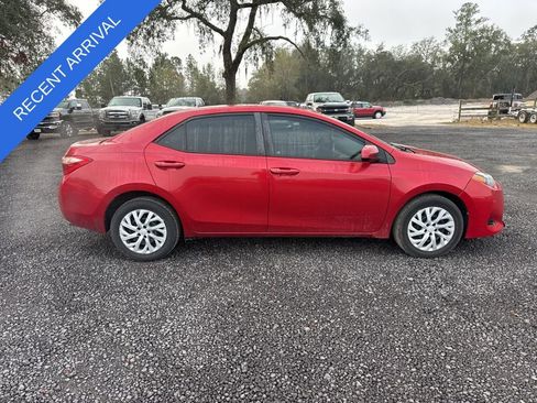 Used 2017 Toyota Corolla L image 6