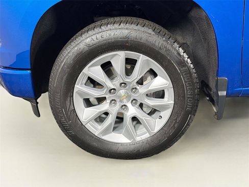 Used 2024 Chevrolet Silverado 1500 Custom image 28