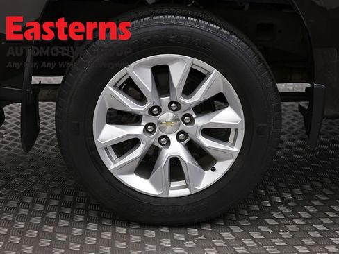 Used 2020 Chevrolet Silverado 1500 Custom w/ Custom Value Package AWD/4WD image 29