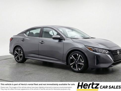 Used 2025 Nissan Sentra SV FWD image 1