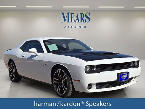 Used 2017 Dodge Challenger SRT Hellcat image 7