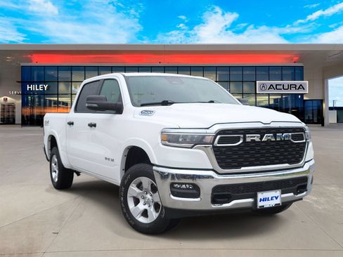 Used 2025 RAM 1500 Lone Star AWD/4WD image 1