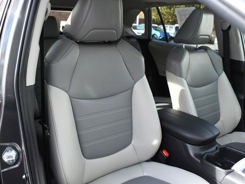 Certified 2023 Toyota RAV4 XLE Premium image 27