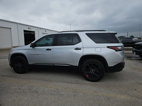 Used 2019 Chevrolet Traverse Premier w/ Redline Edition image 8