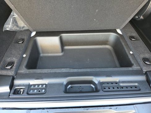 Used 2021 Jeep Wrangler Unlimited Sahara image 48