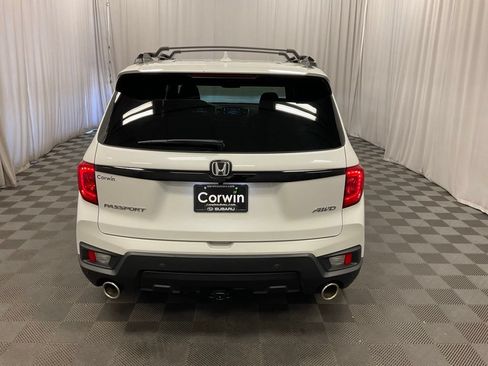 Used 2024 Honda Passport EX-L image 5