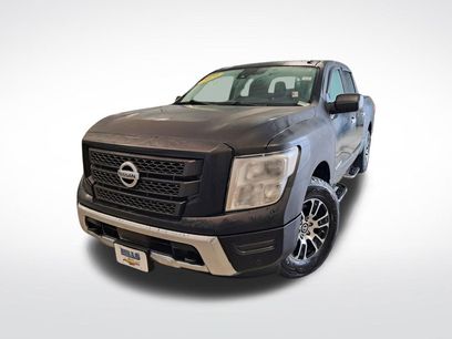 Used 2021 Nissan Titan SV w/ SV Convenience Package