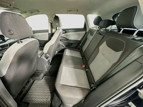 Used 2022 Volkswagen Taos S FWD image 25