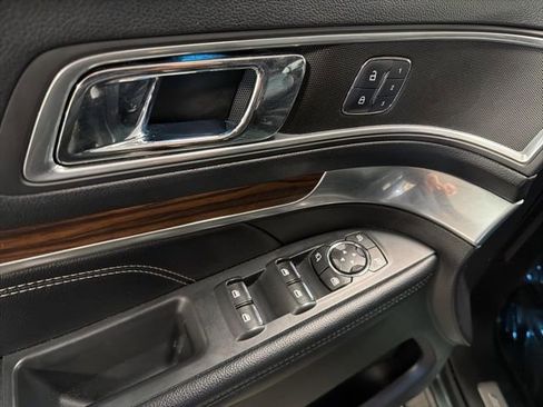 Used 2016 Ford Explorer Limited w/ Class II Trailer Tow Package image 14