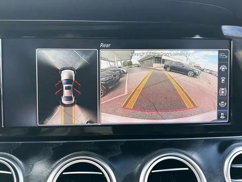 Used 2019 Mercedes-Benz E 300 image 34