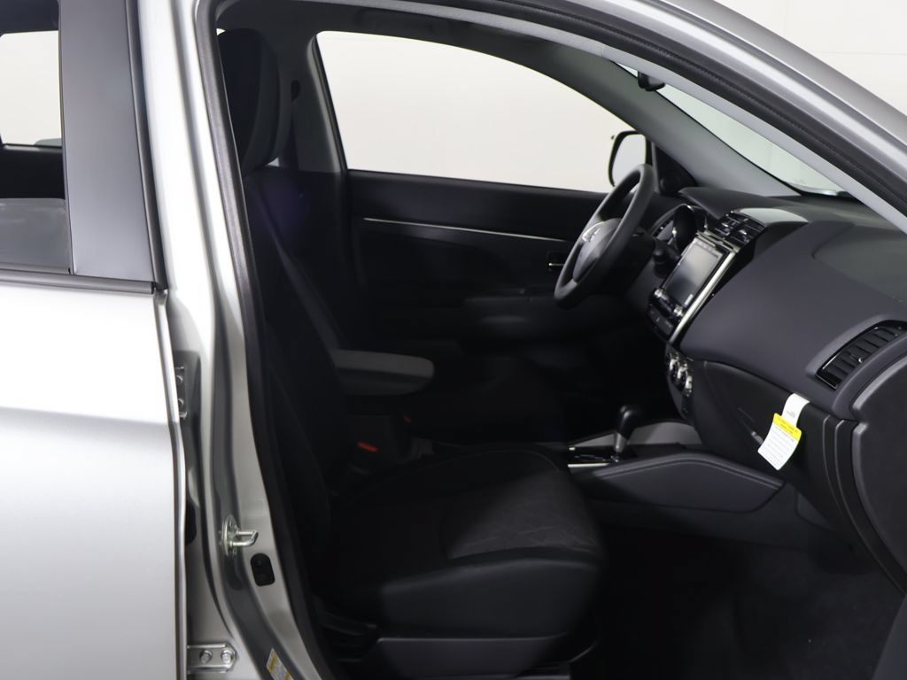 New 2027 Mitsubishi Outlander Sport ES AWD/4WD image 22