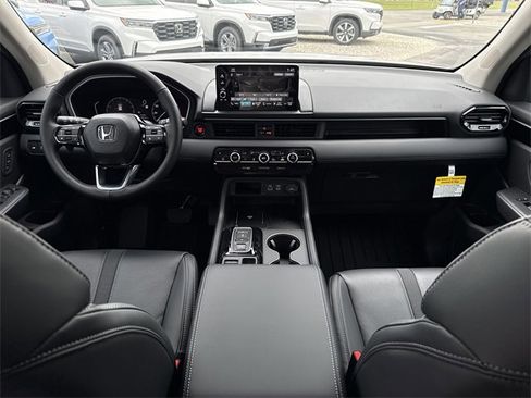 New 2025 Honda Pilot EX-L image 16
