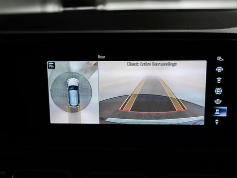 Certified 2022 Mercedes-Benz GLE 350 w/ Premium Package image 24