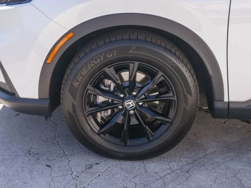 Used 2025 Honda CR-V Sport image 5