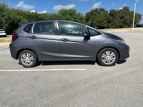Used 2017 Honda Fit LX image 6