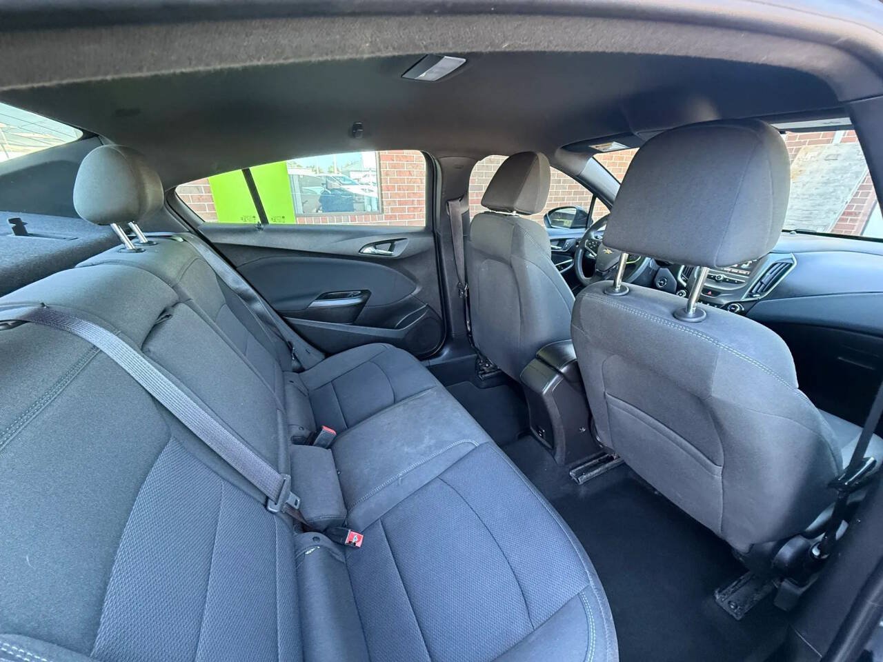 Used 2017 Chevrolet Cruze LT w/ Convenience Package FWD image 24