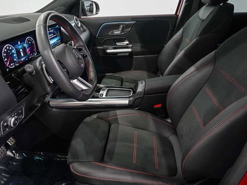 Used 2025 Mercedes-Benz GLA 250 image 19