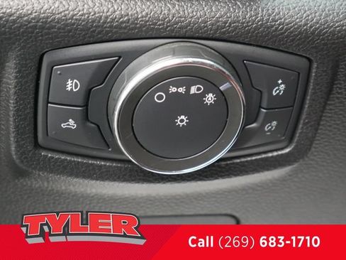 Used 2018 Ford F150 Platinum w/ Technology Package AWD/4WD image 25
