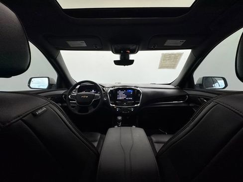 Used 2023 Chevrolet Traverse High Country w/ LPO, Floor Liner Package FWD image 20