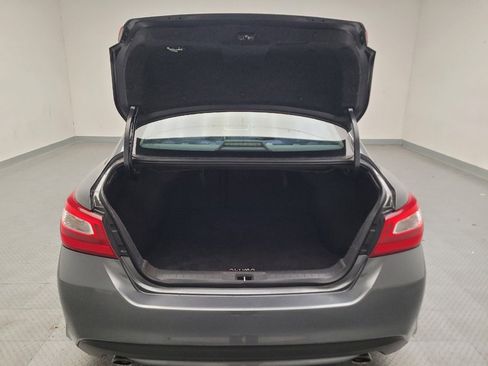 Used 2017 Nissan Altima 2.5 SV FWD image 29