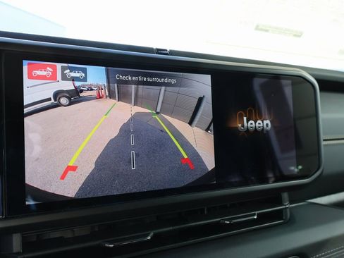 New 2026 Jeep Wrangler Sahara image 33