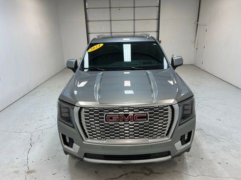 Used 2024 GMC Yukon Denali w/ Denali Reserve Package AWD/4WD image 7