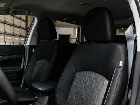 New 2025 Mitsubishi Outlander Sport ES image 4