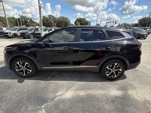 Certified 2023 Kia Sportage EX FWD image 7
