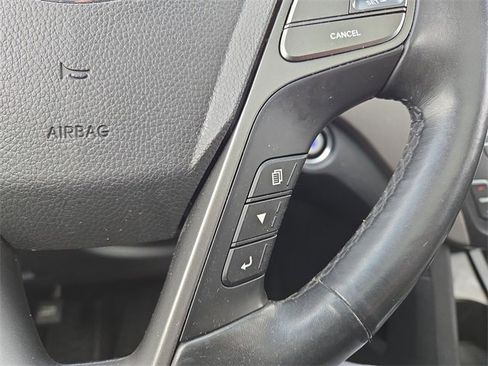 Used 2019 Hyundai Santa Fe XL image 22