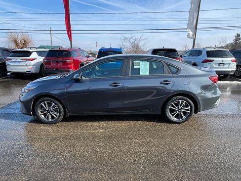 Certified 2023 Kia Forte LXS image 5