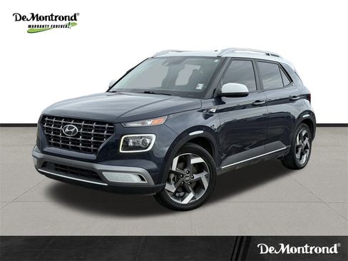 Used 2022 Hyundai Venue Limited image 1