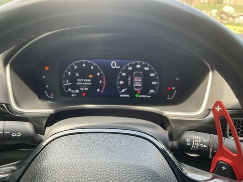 Used 2024 Honda Civic Touring image 16