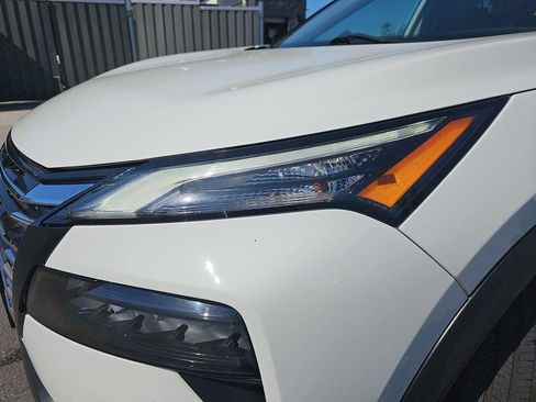 Used 2024 Nissan Rogue S FWD image 33