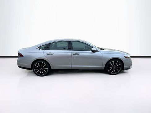 New 2025 Honda Accord Touring image 8