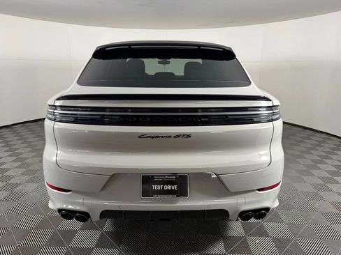 New 2026 Porsche Cayenne GTS image 6