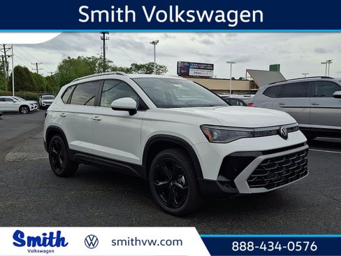 New 2026 Volkswagen Taos SEL AWD/4WD image 1