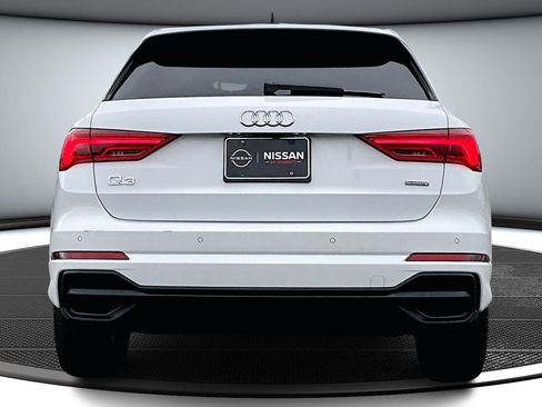 Used 2024 Audi Q3 2.0T Premium AWD/4WD image 5