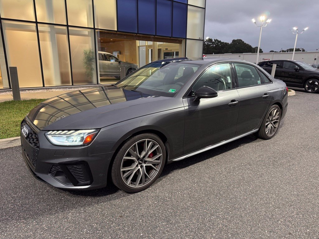 Used 2020 Audi S4 Prestige w/ Prestige Package AWD/4WD image 2