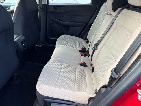 Used 2022 Ford Escape SE w/ Convenience Package image 9