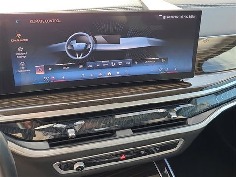 Used 2025 BMW X7 xDrive40i image 35