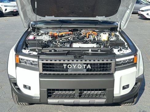 Used 2024 Toyota Land Cruiser image 14