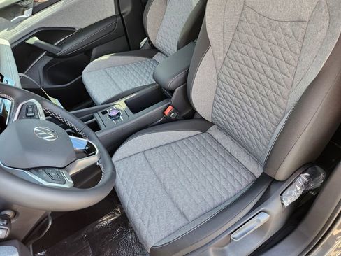 New 2026 Volkswagen Tiguan S AWD/4WD image 10