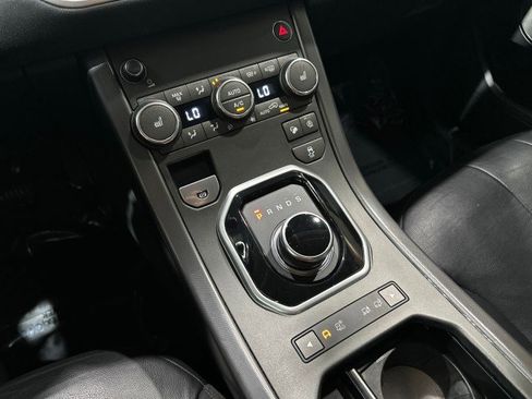 Used 2018 Land Rover Range Rover Evoque SE AWD/4WD image 42