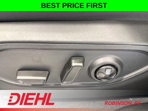 New 2026 Jeep Grand Cherokee L Laredo AWD/4WD image 22
