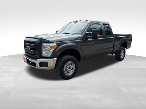 Used 2015 Ford F250 XL w/ Power Equipment Group AWD/4WD image 7